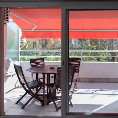Le Palais D'azur Chez Mamma E Papa * Mentona