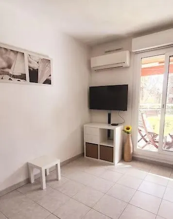 Le Palais D'azur Chez Mamma E Papa Appartement *